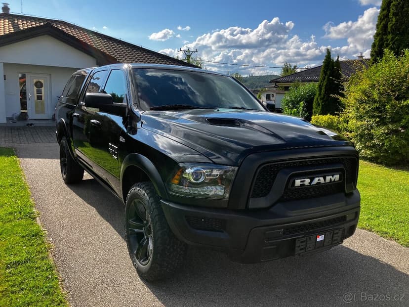 Dodge Ram 1500 Classic WARLOCK - 2023 - Pentastar