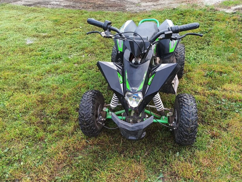 Dětská čtyřkolka LIYA