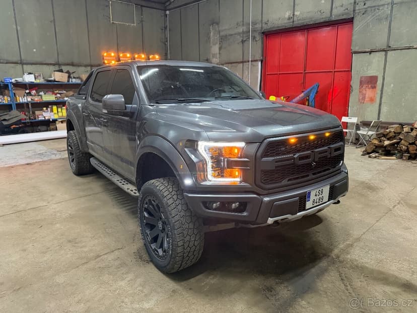 Ford F-150 Raptor|3.5V6|336kW|4x4|DPH|NEHAVAROVANÉ