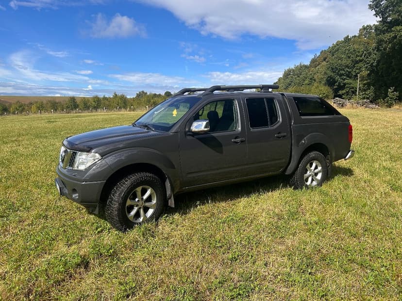 Nissan Navara D40