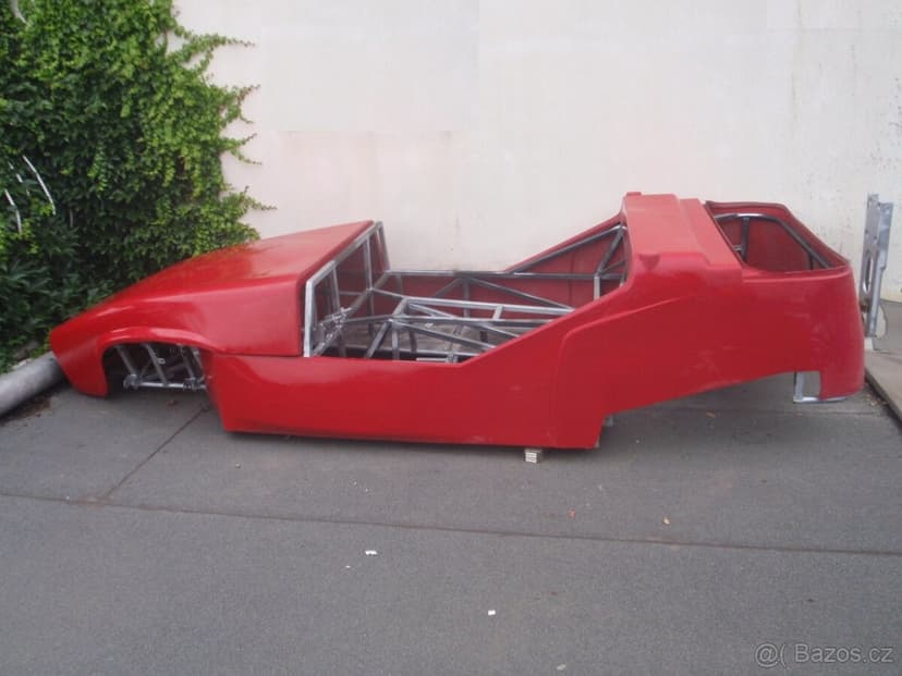 Lotus7 KAIPAN Spyder Silverstone -- Rám + lamináty