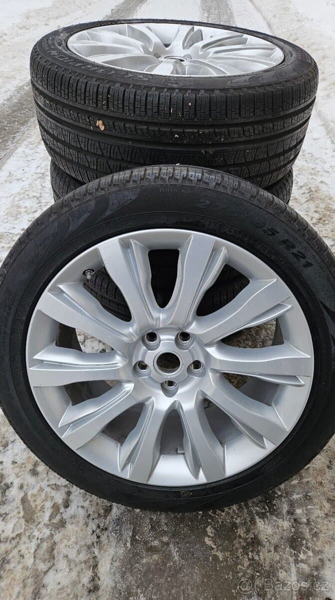 TOP ALU kola Land Rover 21" – 5×120, Pirelli 98 %