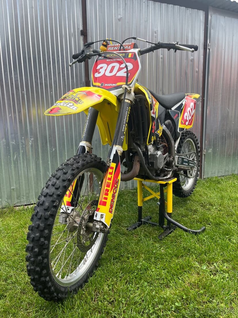Suzuki rm 125