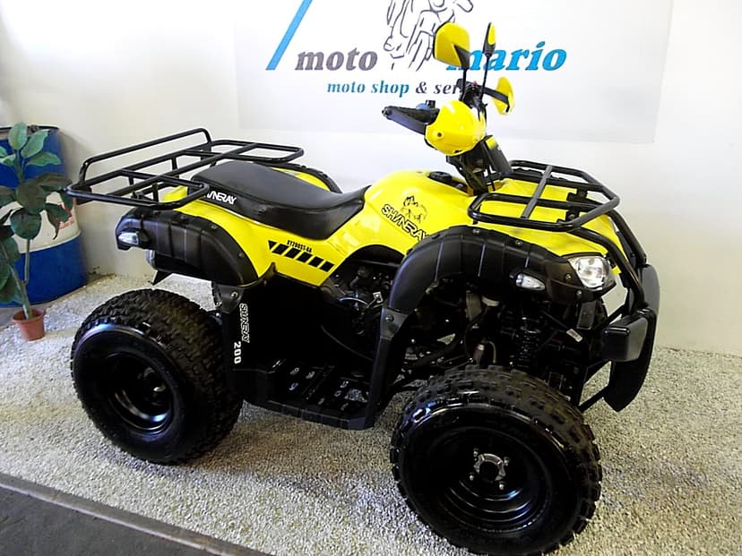 ATV Shineray XY 200 ST ČR,  bílé SPZ jen300km Výrobní STAV