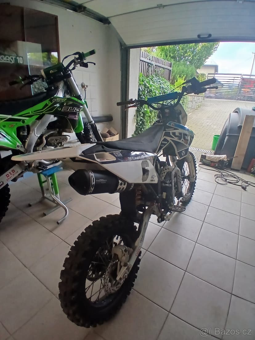 Prodám motorku YCF bigy 190 ccm