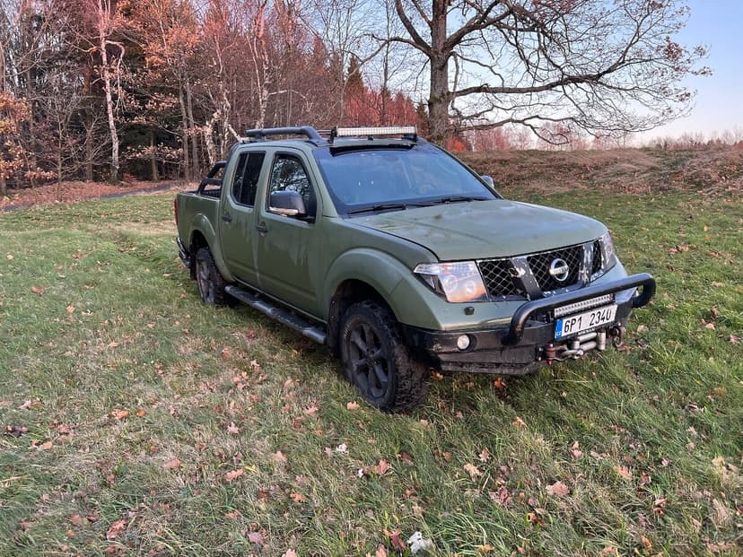 Nissan Navara D40
