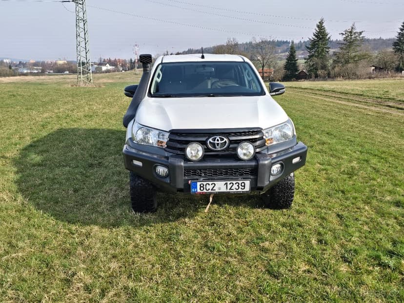 Prodam toyota hilux