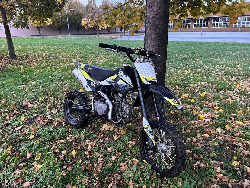 Pitbike Stomp 140ccm