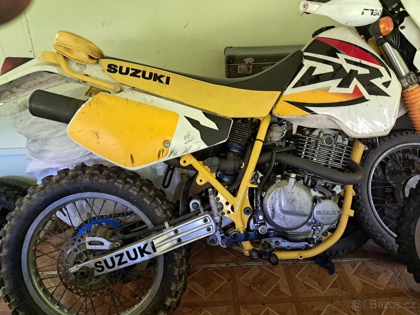 Suzuki dr 350 s Tp