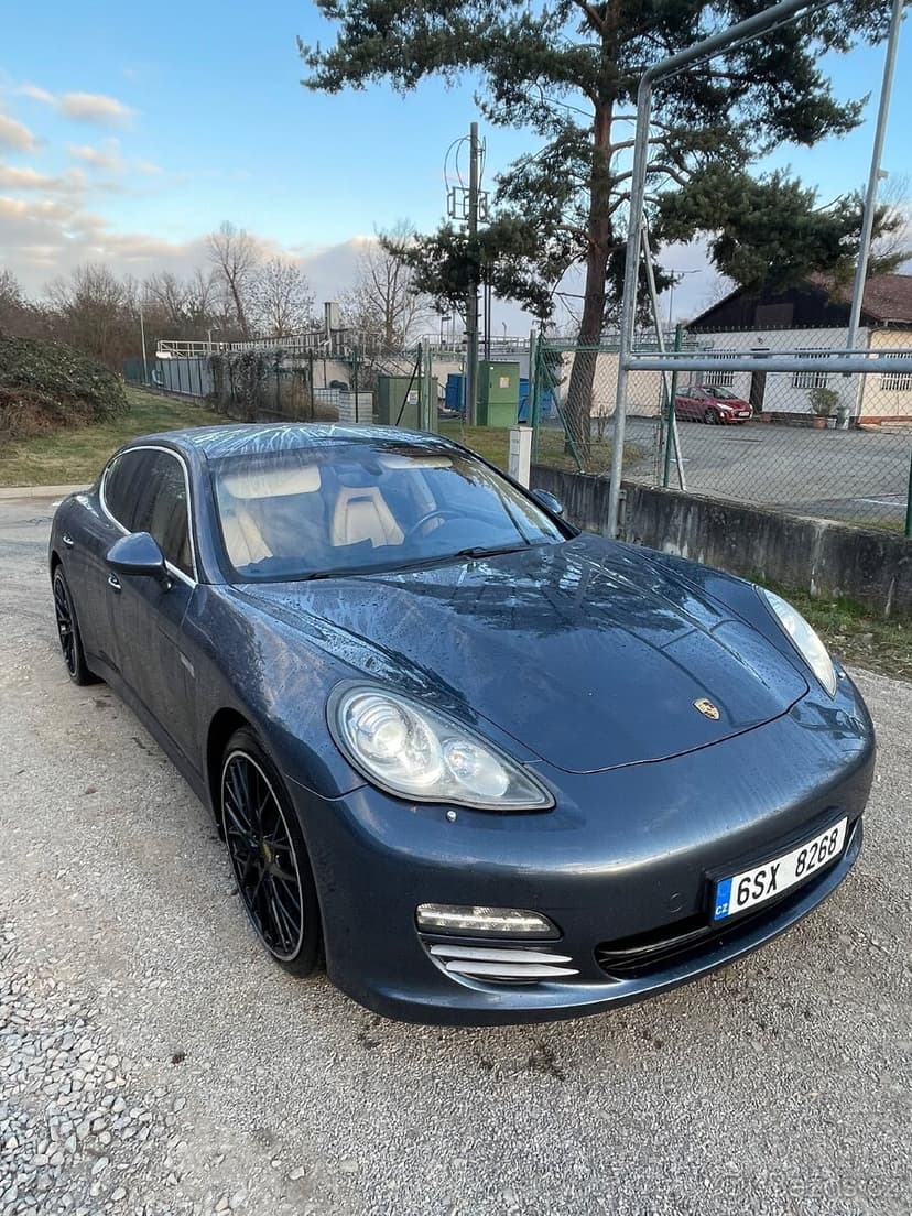 Porsche panamera 4S 4x4