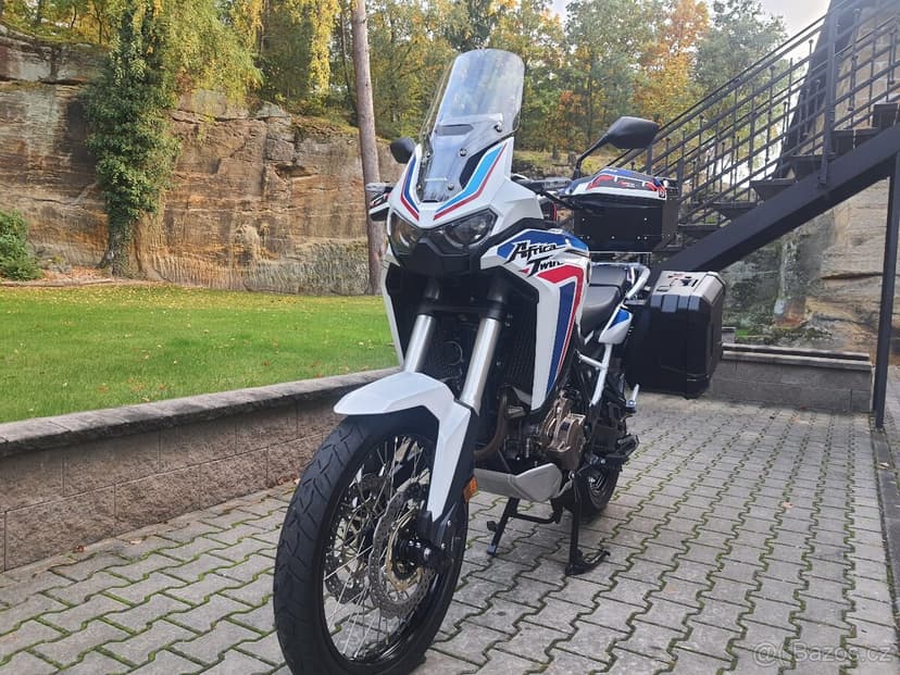 CRF 1100 L Africa Twin DCT - TOP STAV 8000 KM