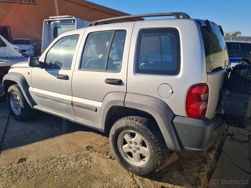 Jeep Cherokee KJ 2.8crdi 120 kw