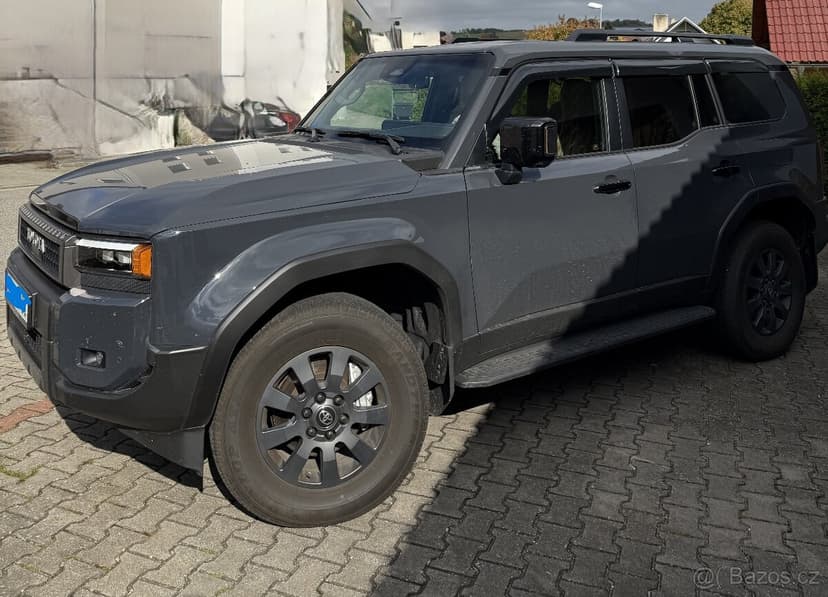 Toyota Land Cruiser 250 invisible 2,8L Rok vyroby 01/25