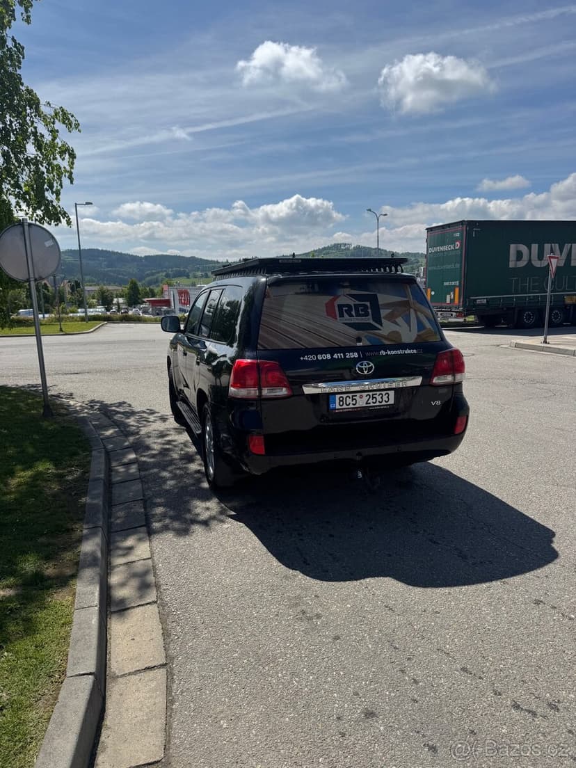 Toyota Land cruiser 200