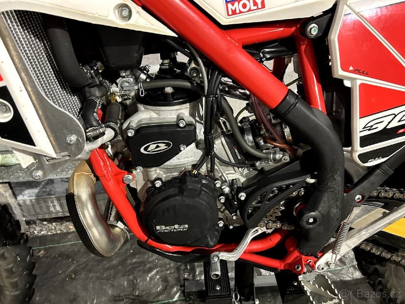 Beta Xtrainer 300 2T