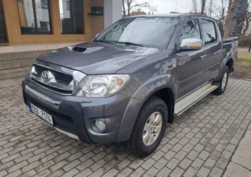 Toyota Hilux 2,5 D4D odp.DPH nafta manuál 106 kw