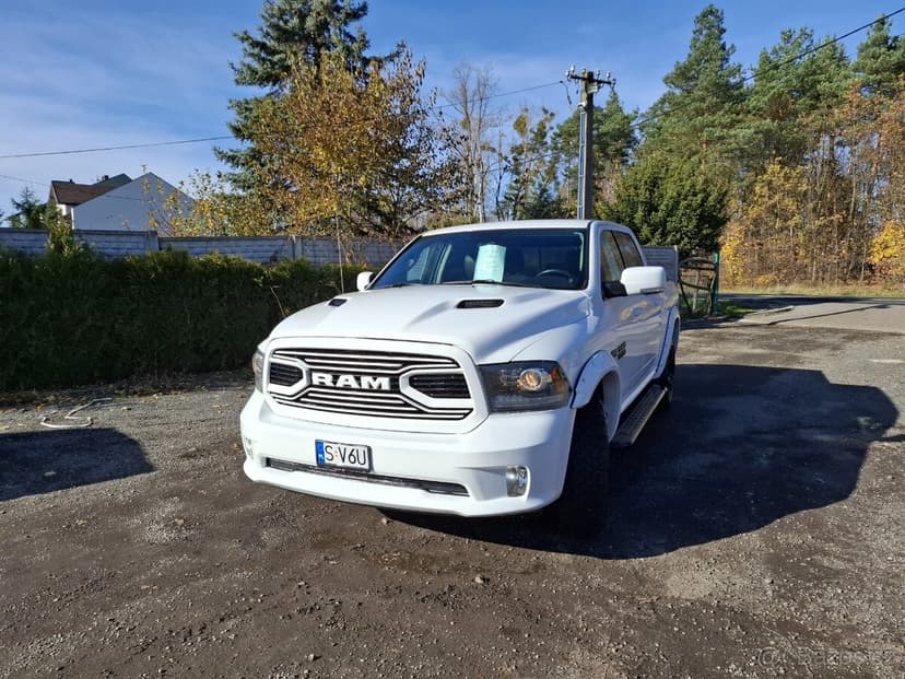 DODGE RAM 1500 SPORT 5.7 HEMI 2018