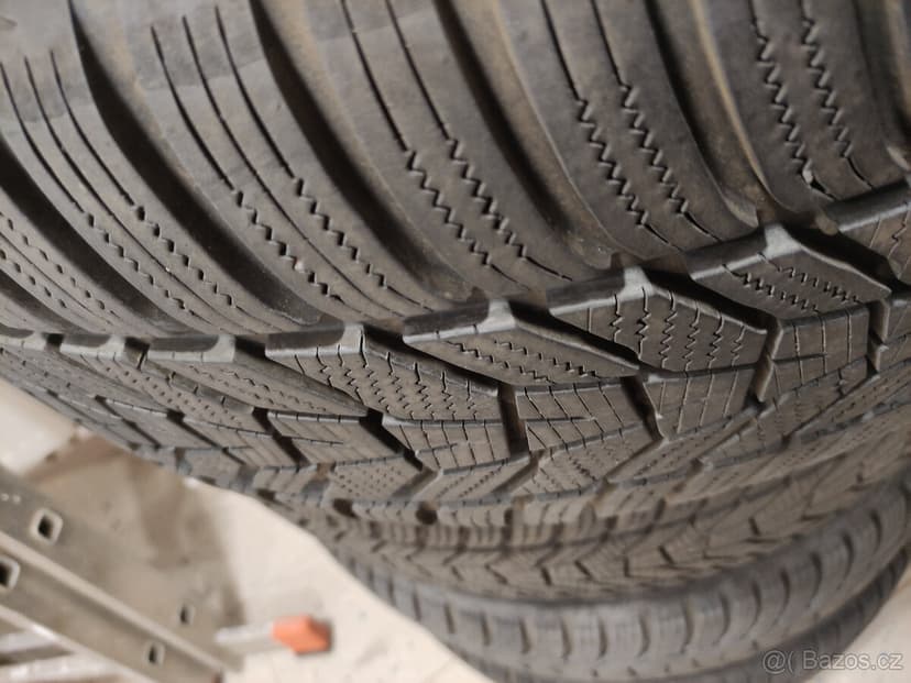 Zimní gumy Hankook Winter i cept evo 3x. 265/50 R20