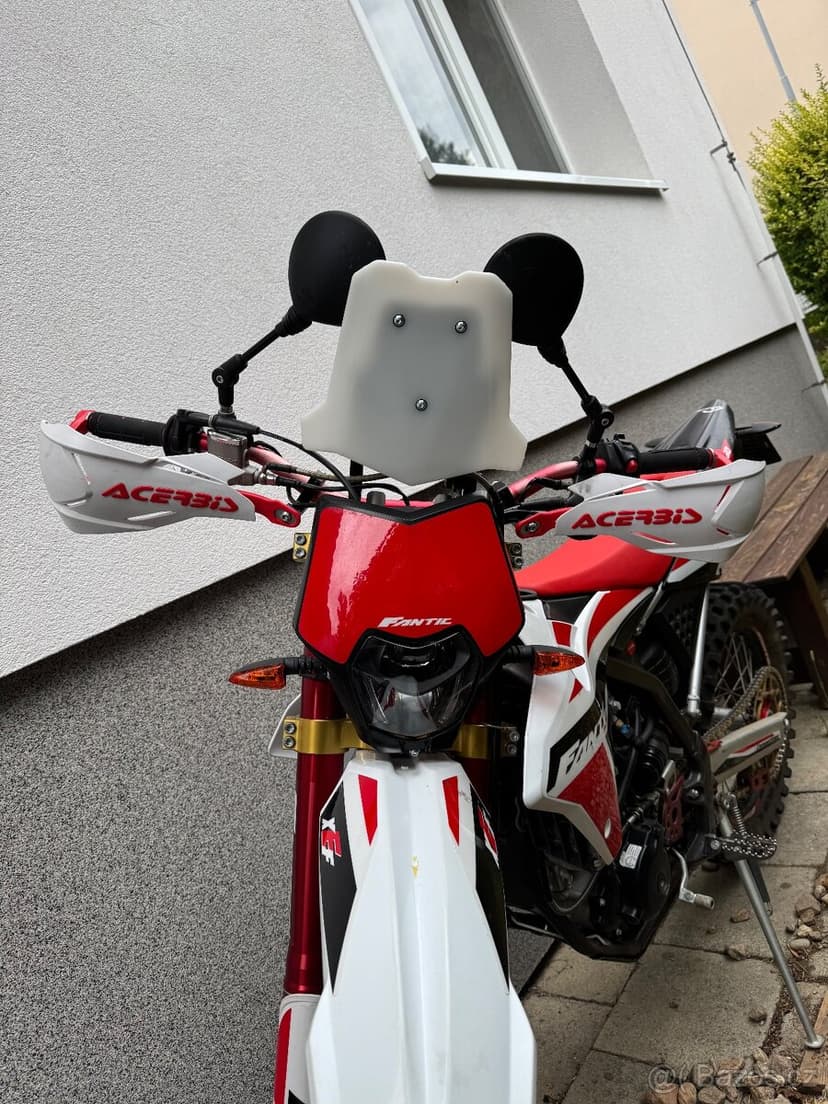 Prodám “civilní” enduro FANTIC XEF 250 Trail