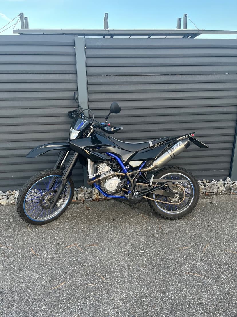 Yamaha WR 125 R