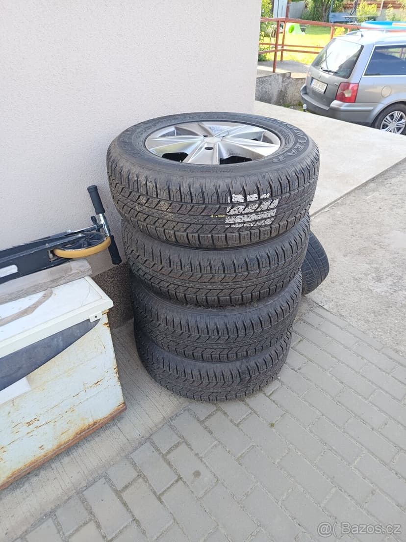 Kola 5x139,7 Letní 245/65 R17