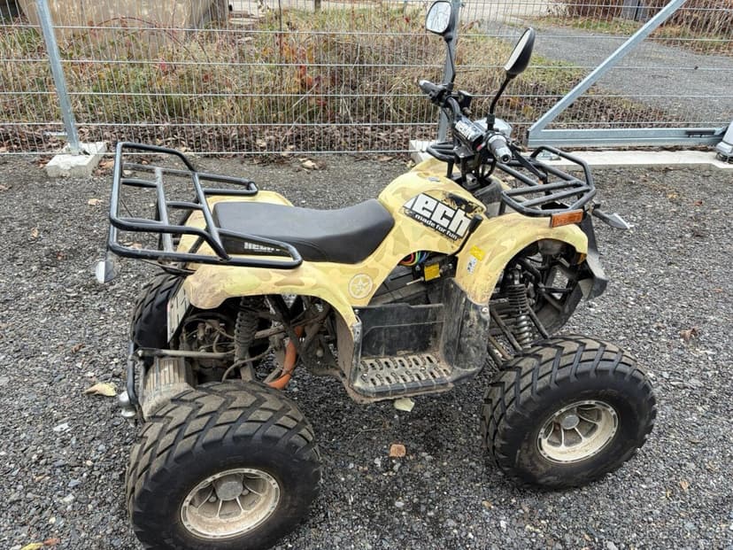 Prodam ctyrkolku Hecht 56155 Sand