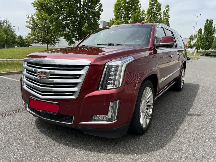 2016 Cadillac Escalade ESV, dlouhá verze, Platinum výbava