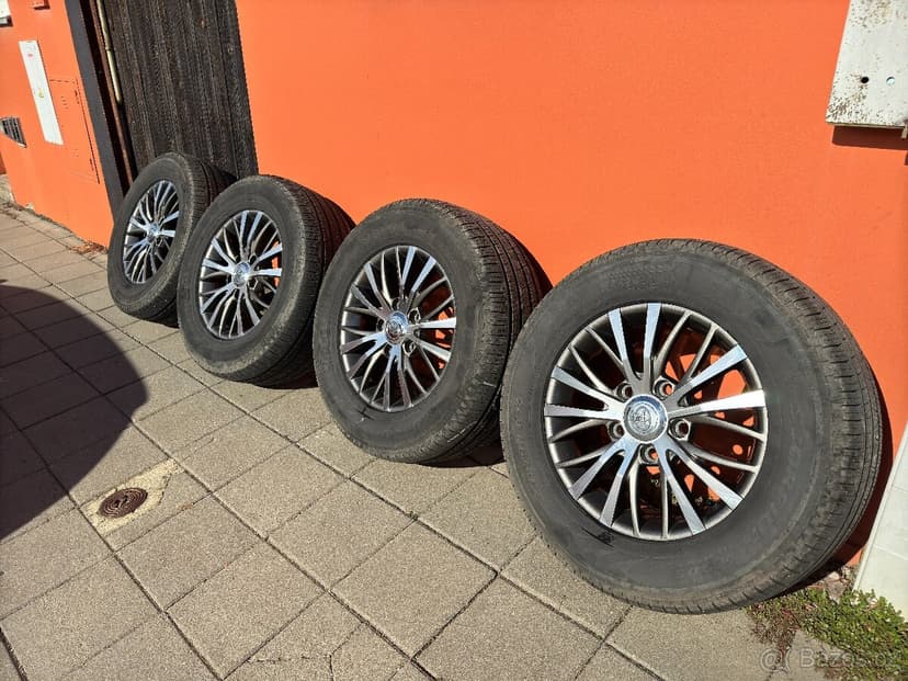 Kola Toyota Land Cruiser 200/100  5x150 pneu 285/60-18