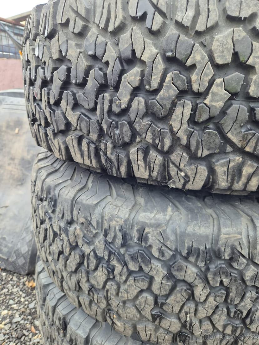 Alu kola 6x139,7  32x11,5 R15 BF