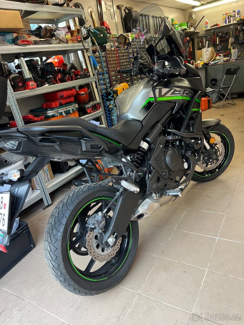 KAWASAKI VERSYS 650
