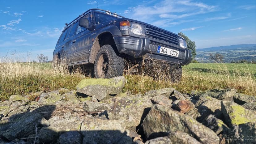 Mitsubishi Pajero V20 2.8 GLS (1995) – expediční special