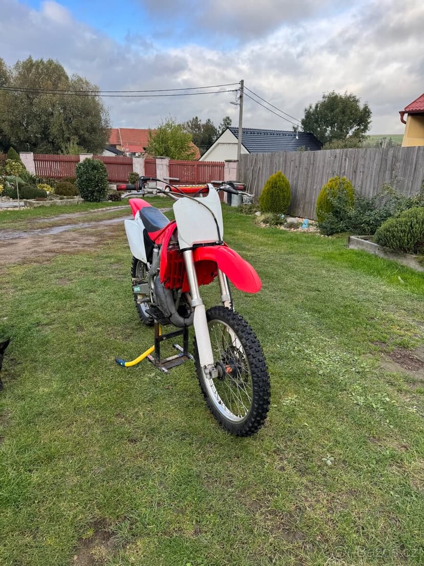 Honda cr125r