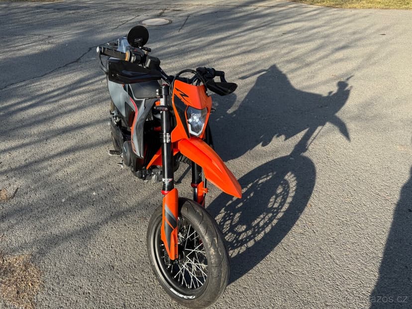 KTM 690 SMC R