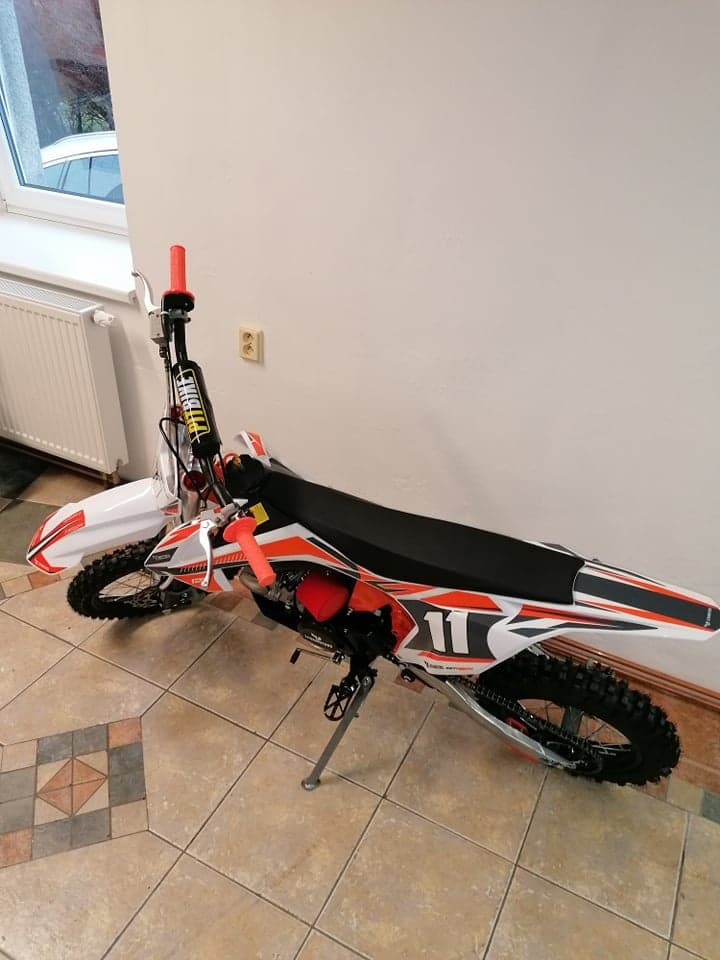 Pitbike Shark 125ccm 17x14 oranžová
