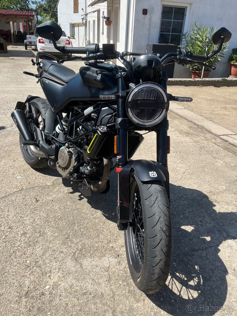 Husqvarna svartpilen 125