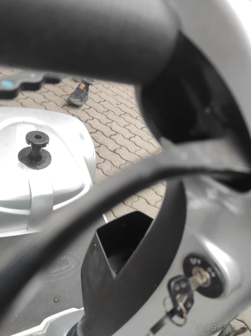 Elektrický skútr pro důchodce