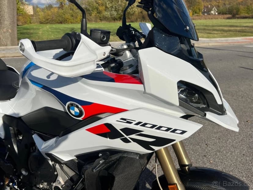 BMW S 1000 XR