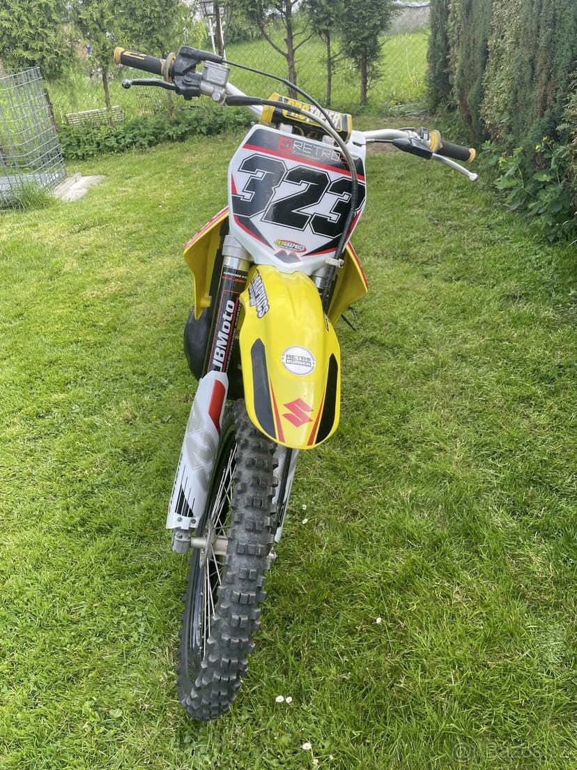 Suzuki rm 250 2t