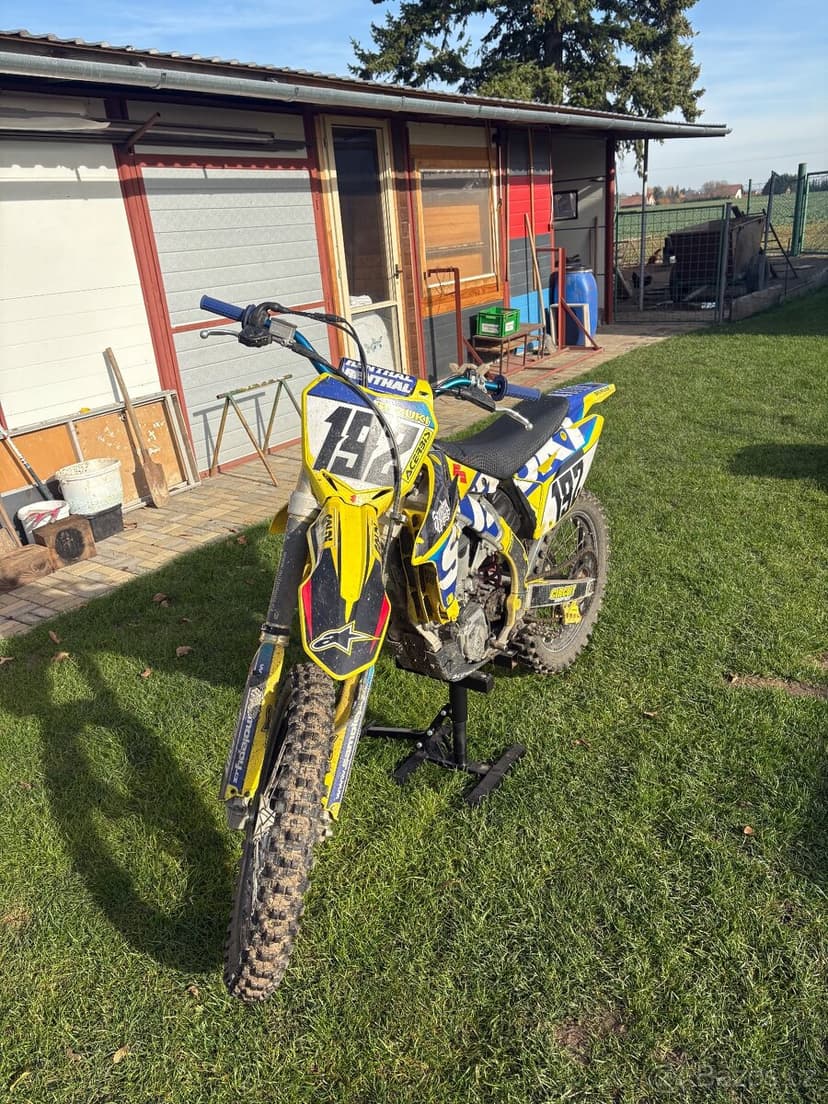Suzuki RM-Z