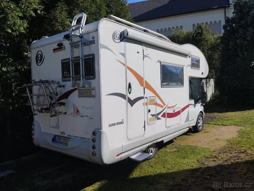 OBYTNÝ FORD TRANSIT VÝMĚNA MOŽNÁ