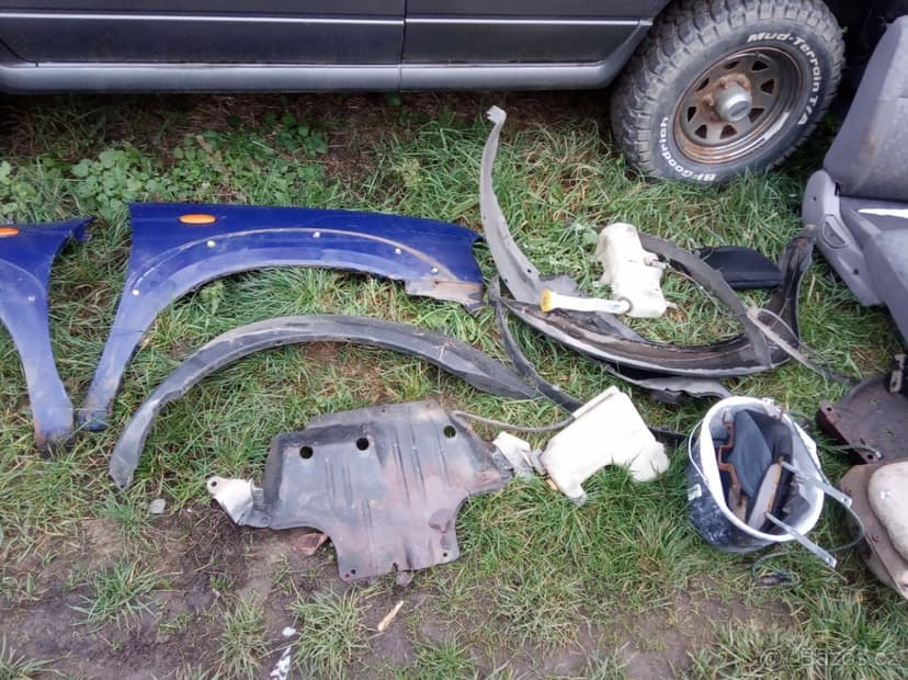 Náhradní díly Nissan d22 navara 2002+