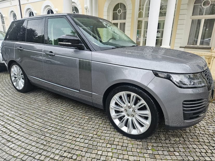 Range Rover Autobiography 4.4 SDV8 250 kW 2021 Odp. DPH