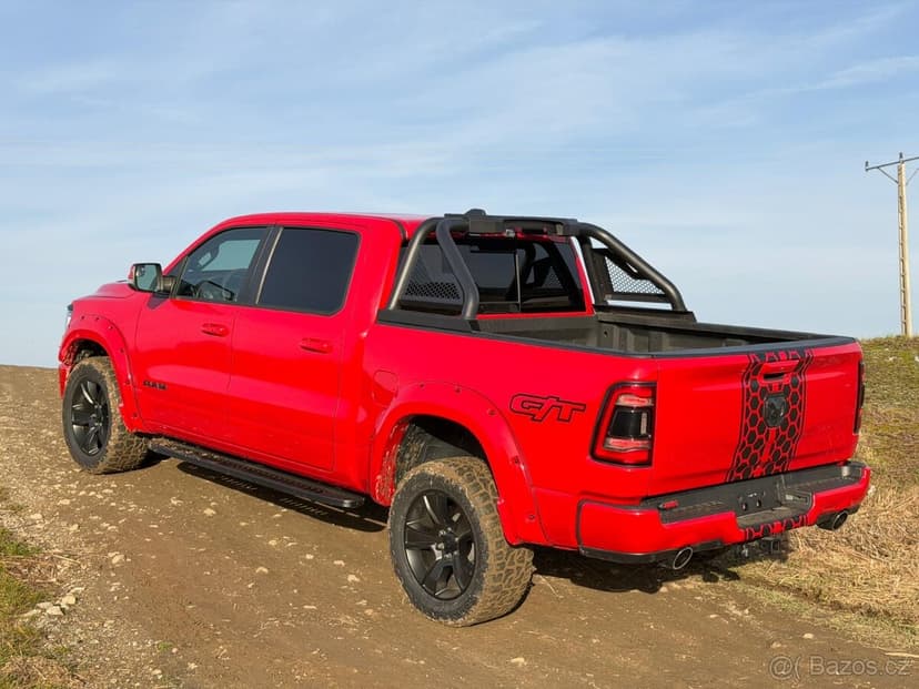 DODGE RAM 1500 5,7 HEMI 2022 GT 53 000 km
