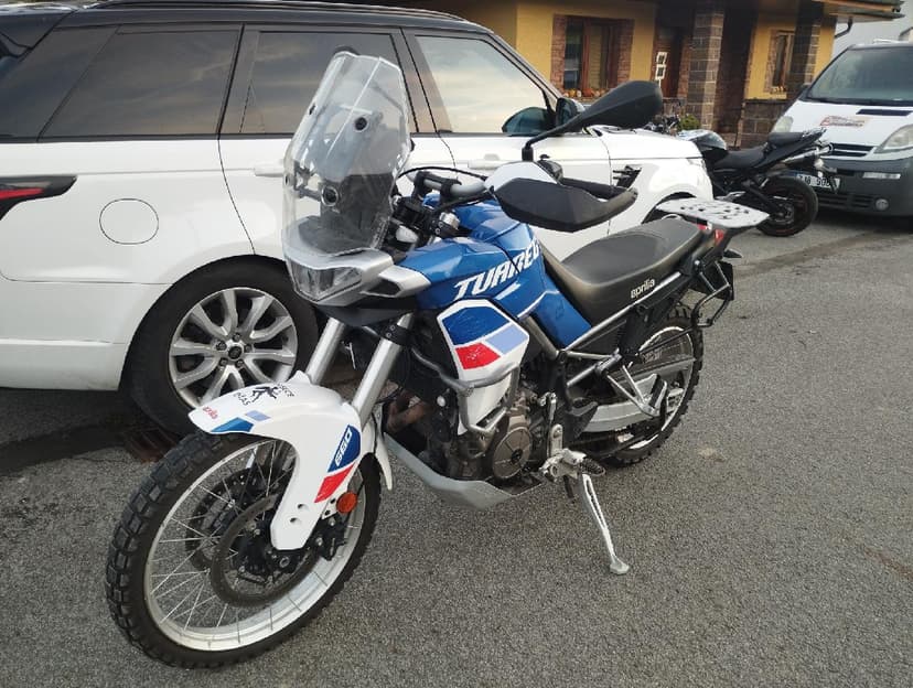Aprilia Tuareg 660