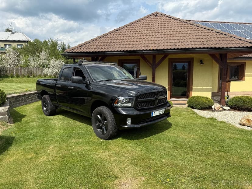 Dodge Ram 1500 5.7 Hemi