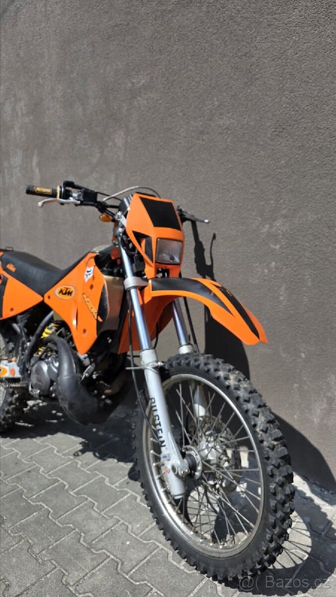 KTM 125 LC2 – cestovní enduro – r.v. 2000 – TP do 2026