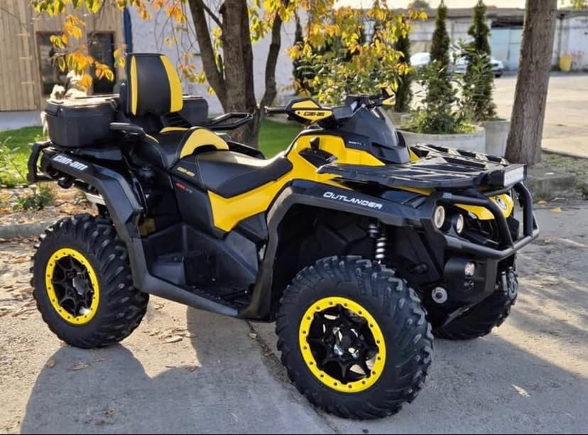 Čtyřkolka Can-am Outlander 1000
