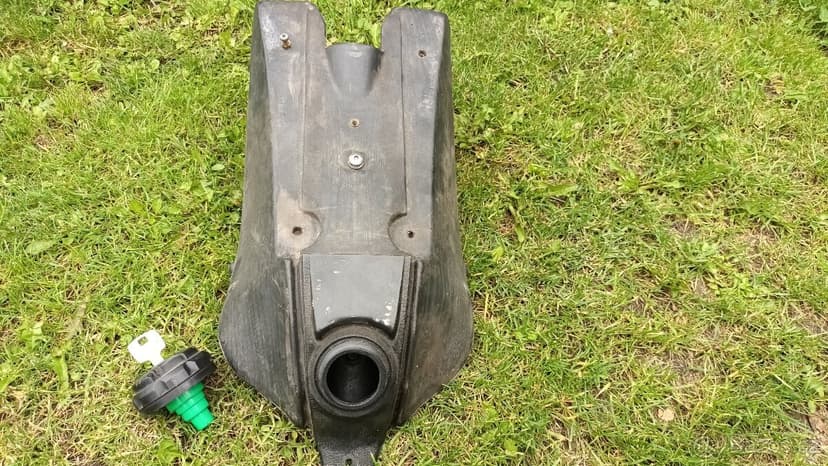 Pitbike 250ccm uzamykatelná nádrž