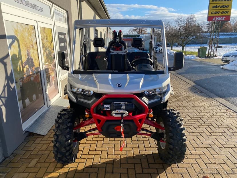 Čtyřkolka Can-Am Traxter HD10 XMR DPS INT MY 25