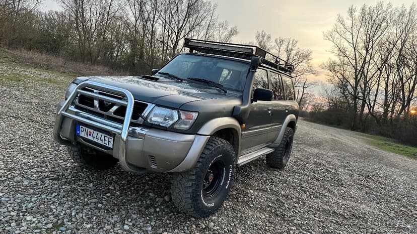 Nissan Patrol Y61 Nova STK